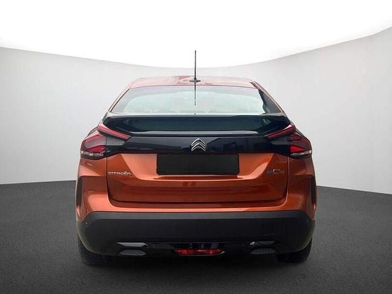 Gebraucht Citroën e-C4 Feel 100 kW (136 PS) 2022 Orange Limousine
