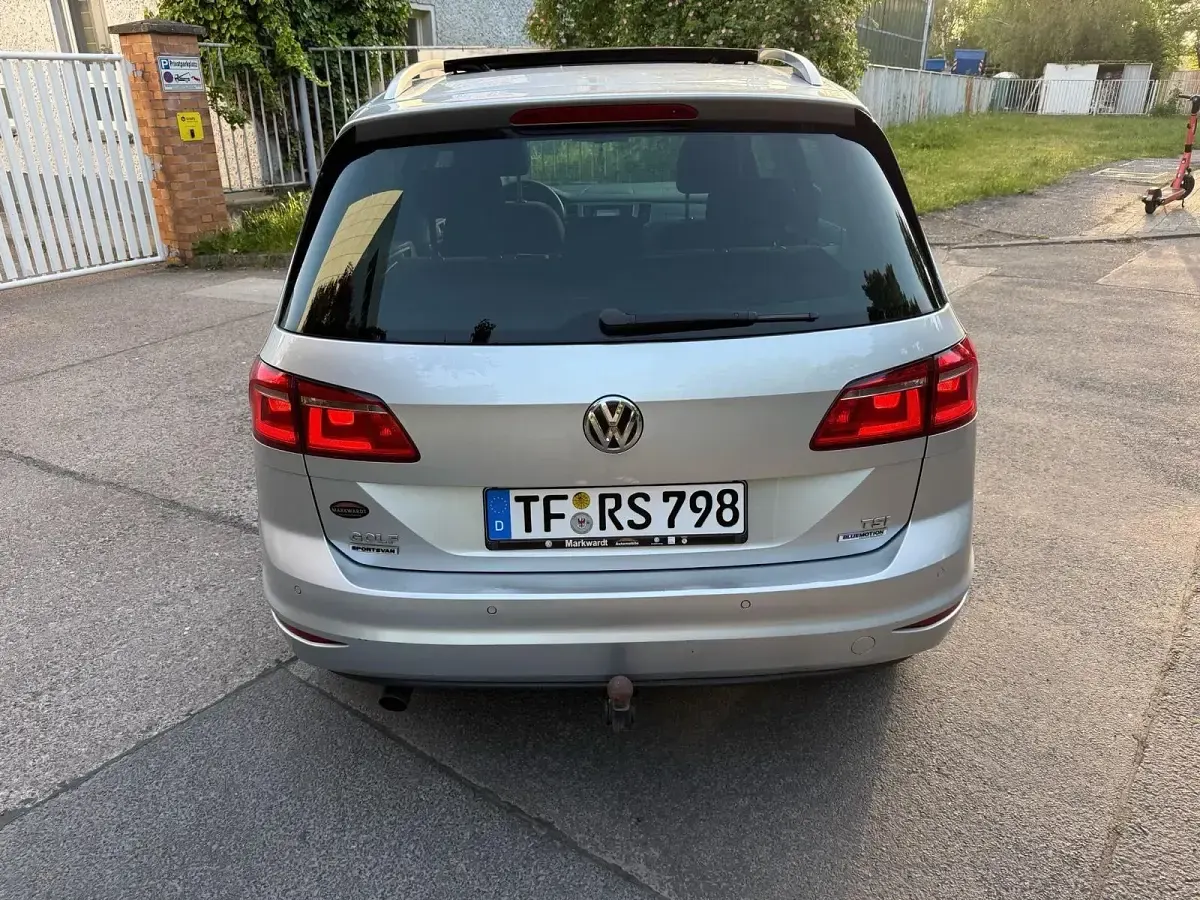Gebraucht VW Golf VII 110 PS (80 kW) 2015 Silber Limousine