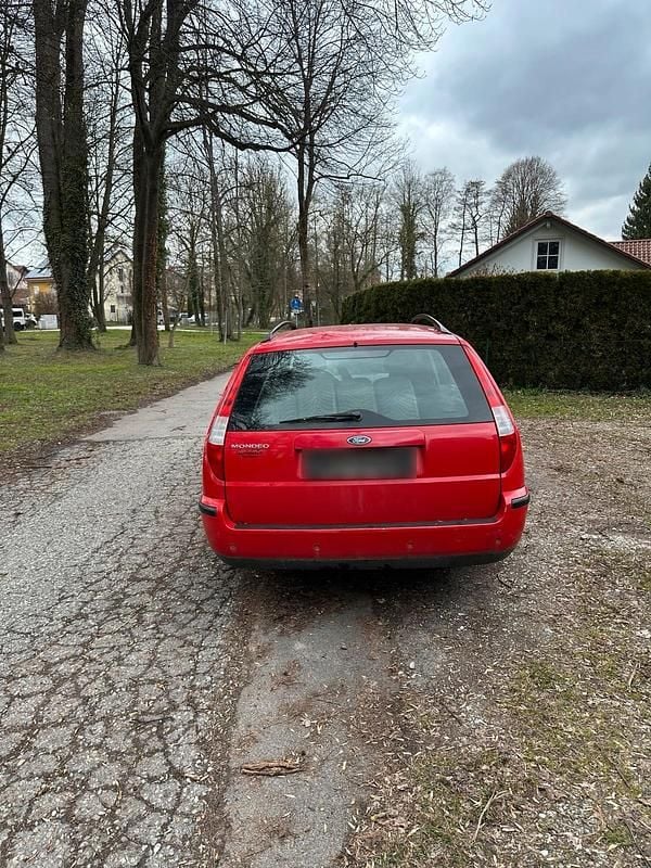 Gebraucht Ford Mondeo 125 PS (91 kW) 2006 Rot Kombi