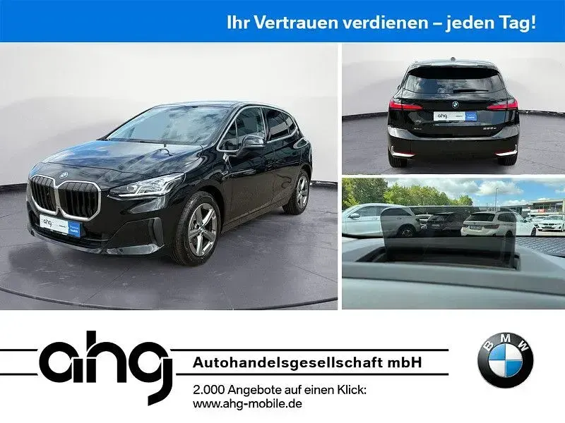 Gebraucht BMW 225 Active Tourer Sport Line 245 PS (180 kW) 2022 Van / Kleinbus
