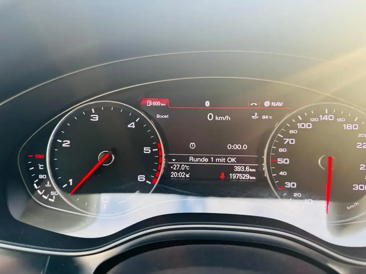 Gebraucht Audi A6 S-Line 204 PS (150 kW) 2012 Grau Kombi