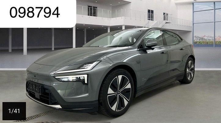 Grau Gebraucht 2024 Polestar 4 Pilot SUV | 54.950 € (Superpreis) - Bild 1/4
