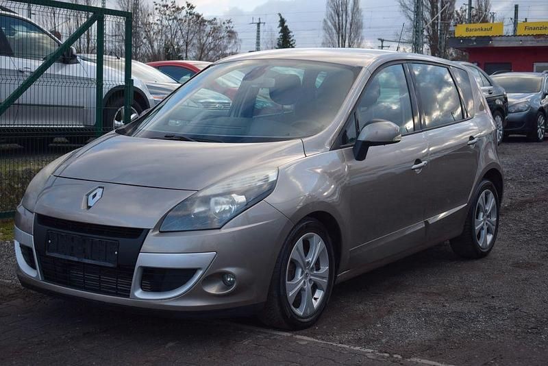 Gebraucht Renault Scénic III Dynamique 131 PS (96 kW) 2010 Stone Van / Kleinbus