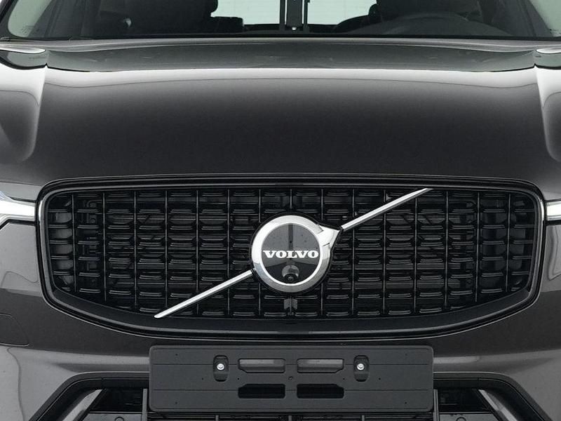 Gebraucht Volvo XC60 Plus 250 PS (183 kW) 2025 Grau SUV