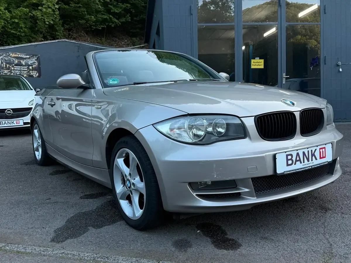 Używany BMW 120 Cabriolet 140 KM (102 kW) 2008 Szary Kabriolet
