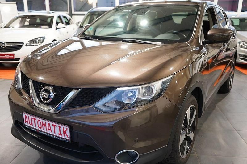 Gebraucht 2016 Nissan Qashqai N-Connecta SUV | 12.490 € (Fairer Preis) - Bild 1/4
