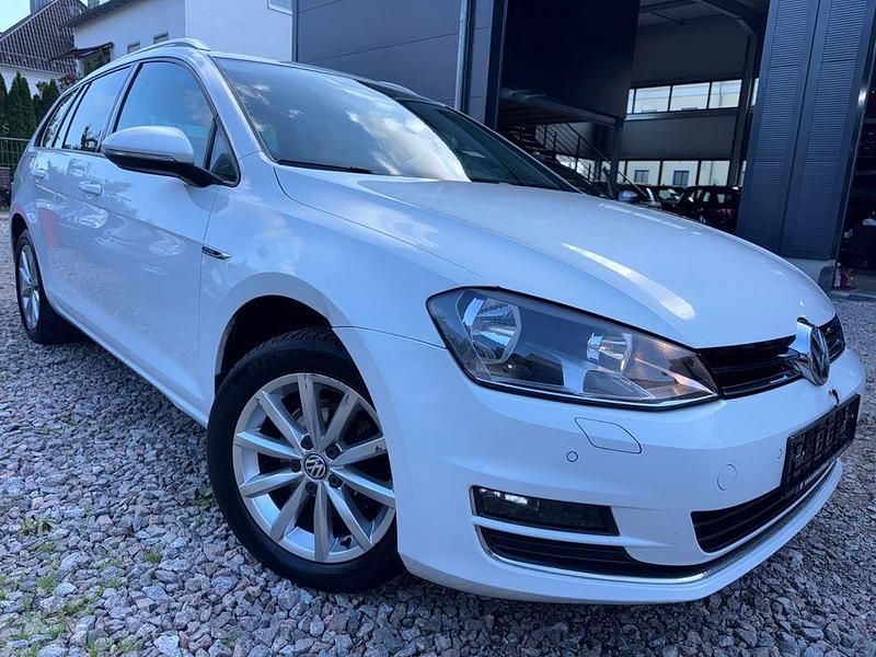 Weiß Gebraucht 2015 VW Golf VII LOUNGE Kombi | 5.300 € (Superpreis) - Bild 1/4