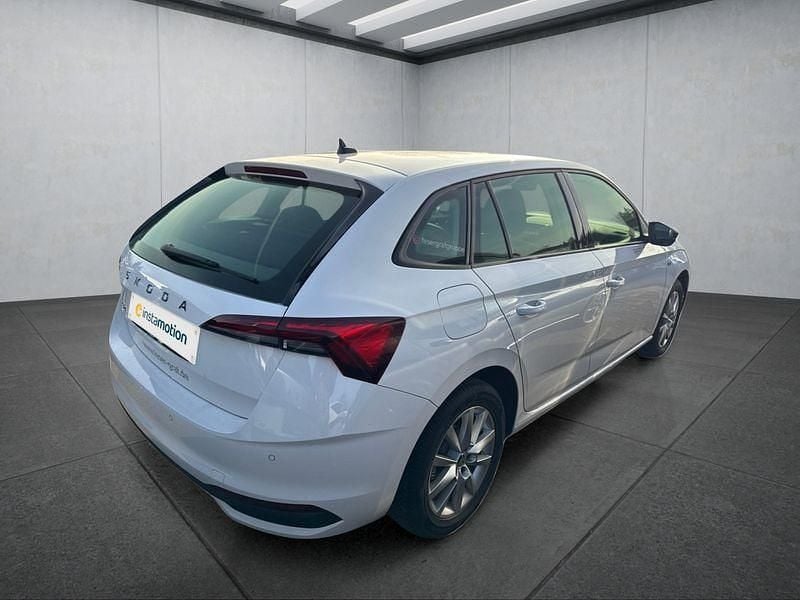 Gebraucht Skoda Scala 116 PS (85 kW) 2025 Weiß Kleinwagen