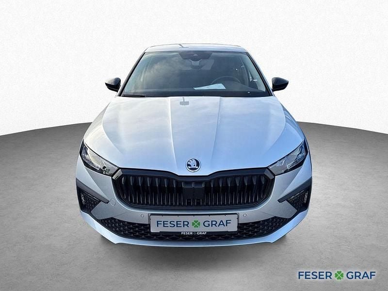 Gebraucht Skoda Scala Tour 150 PS (110 kW) 2025 Brillantsilber metallic Kleinwagen