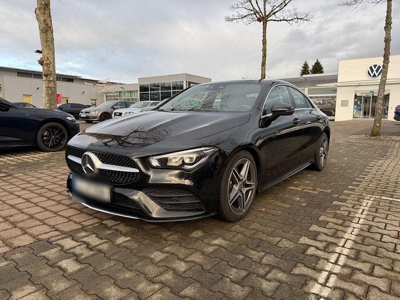 Gebraucht Mercedes CLA200 AMG line 163 PS (119 kW) 2020 Schwarz Coupé