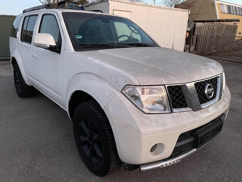 Gebraucht Nissan Pathfinder 171 PS (125 kW) 2008 Weiß SUV