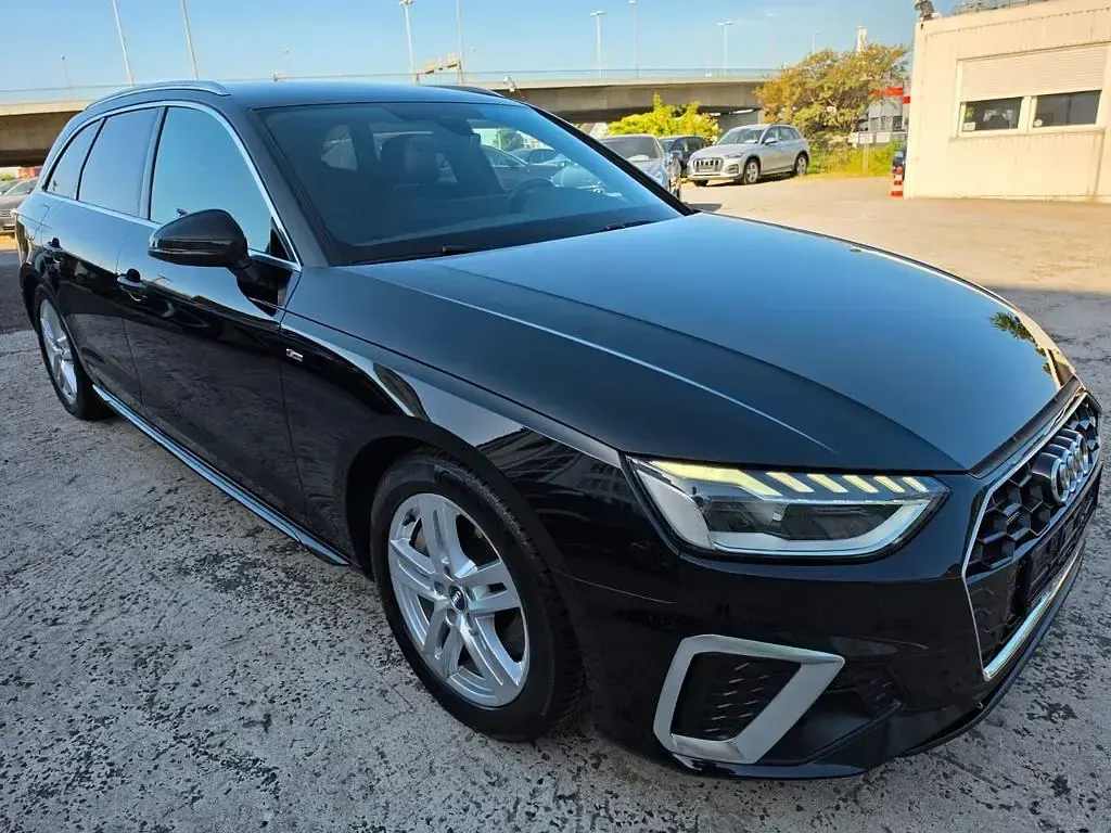 Gebraucht Audi A4 S-Line 265 PS (194 kW) 2022 Schwarz Kombi
