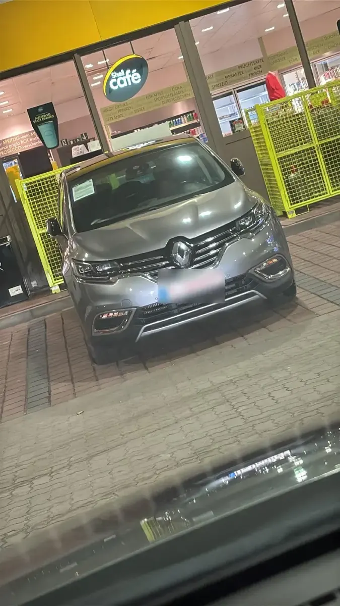Gebraucht Renault Espace 160 PS (117 kW) 2016 Grau Van / Kleinbus