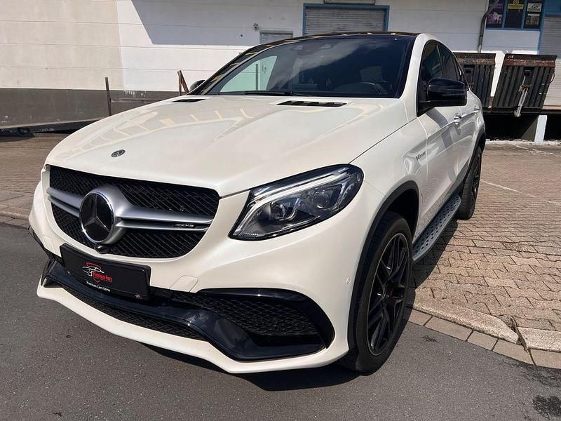Gebraucht Mercedes GLE63 AMG AMG 585 PS (430 kW) 2019 Diamantweiss  metalliclack SUV