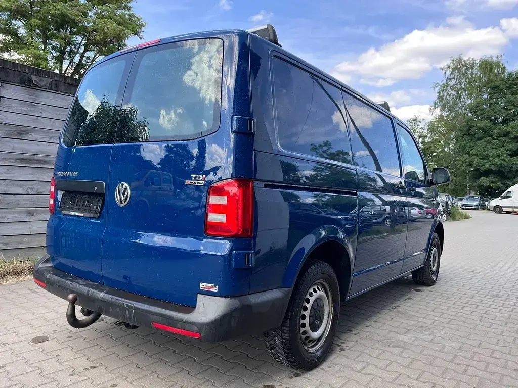 Gebraucht VW Transporter 140 PS (102 kW) 2016 Blau Van