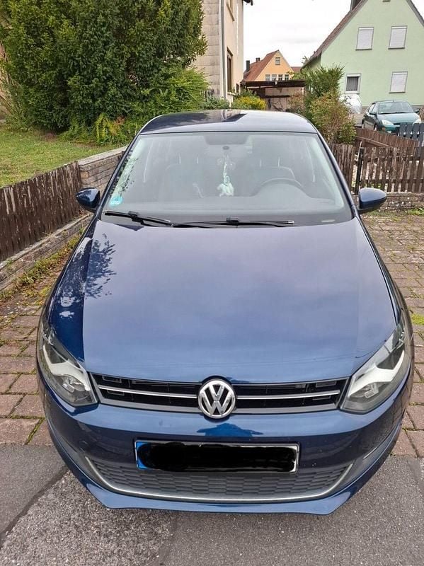 Blau Gebraucht 2012 VW Polo Highline Limousine | 4.750 € (Superpreis) - Bild 1/4