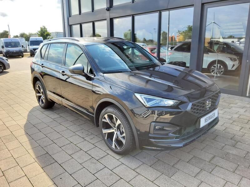 Deepblack perleffekt Gebraucht 2023 Seat Tarraco 4Drive SUV | 47.249 € (Teuer) - Bild 1/4