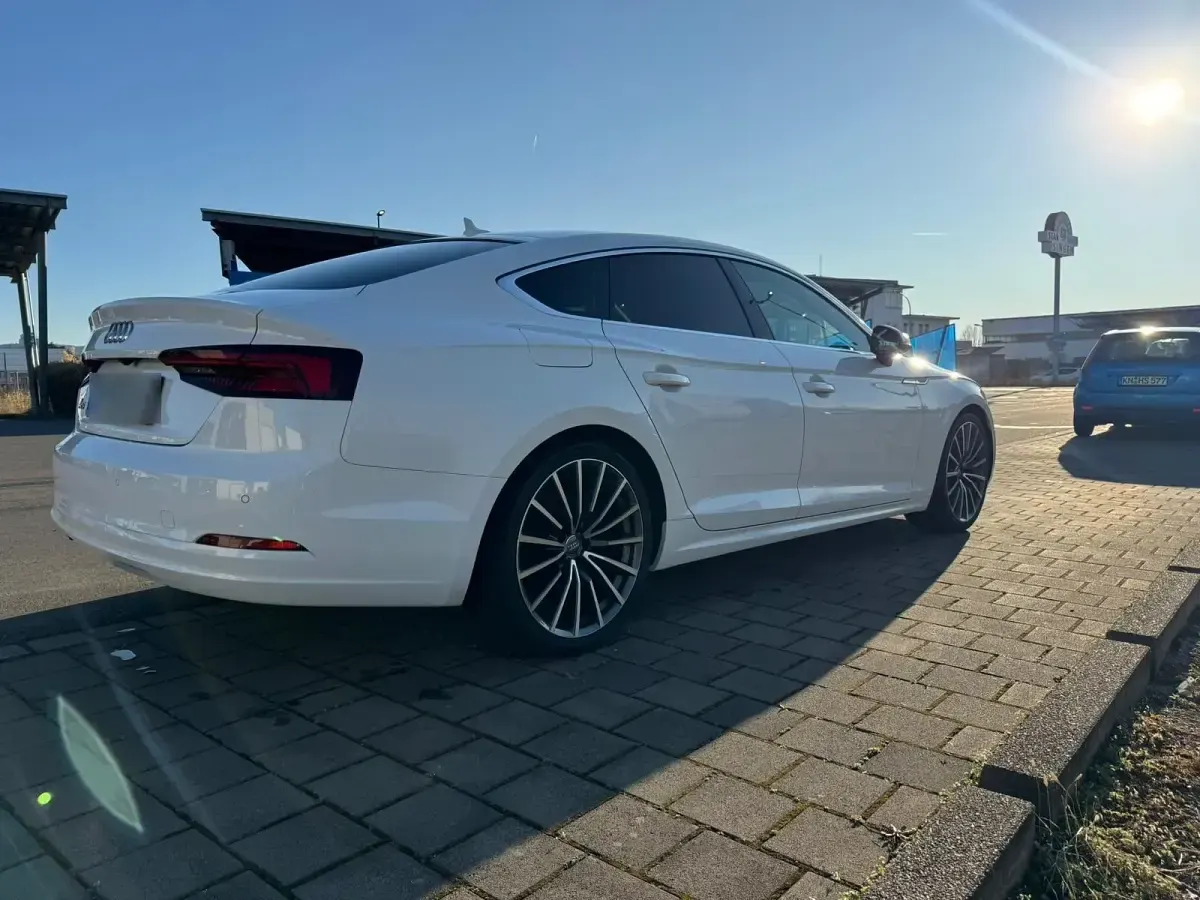 Gebraucht Audi A5 190 PS (139 kW) 2018 Weiß Coupé