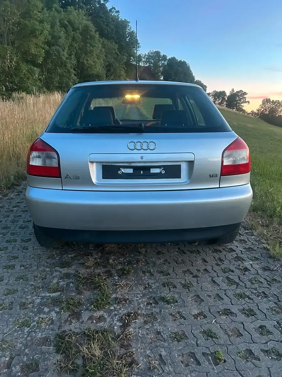 Gebraucht Audi A3 101 PS (74 kW) 2000 Grau Kleinwagen