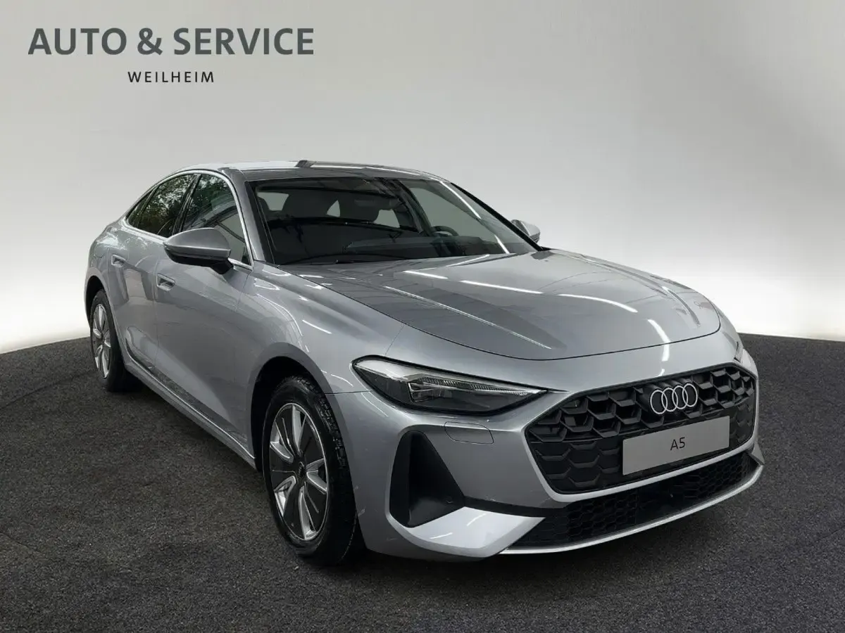 Gebraucht Audi A5 Performance 150 PS (110 kW) 2025 Silber Limousine