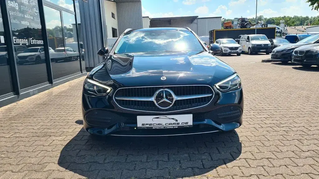 Gebraucht Mercedes 220 197 PS (144 kW) 2023 Schwarz Limousine