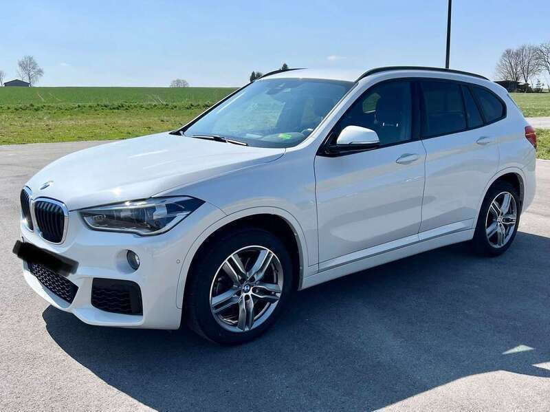 Weiß Gebraucht 2018 BMW X1 M Sport SUV | 27.000 € (Fairer Preis) - Bild 1/4