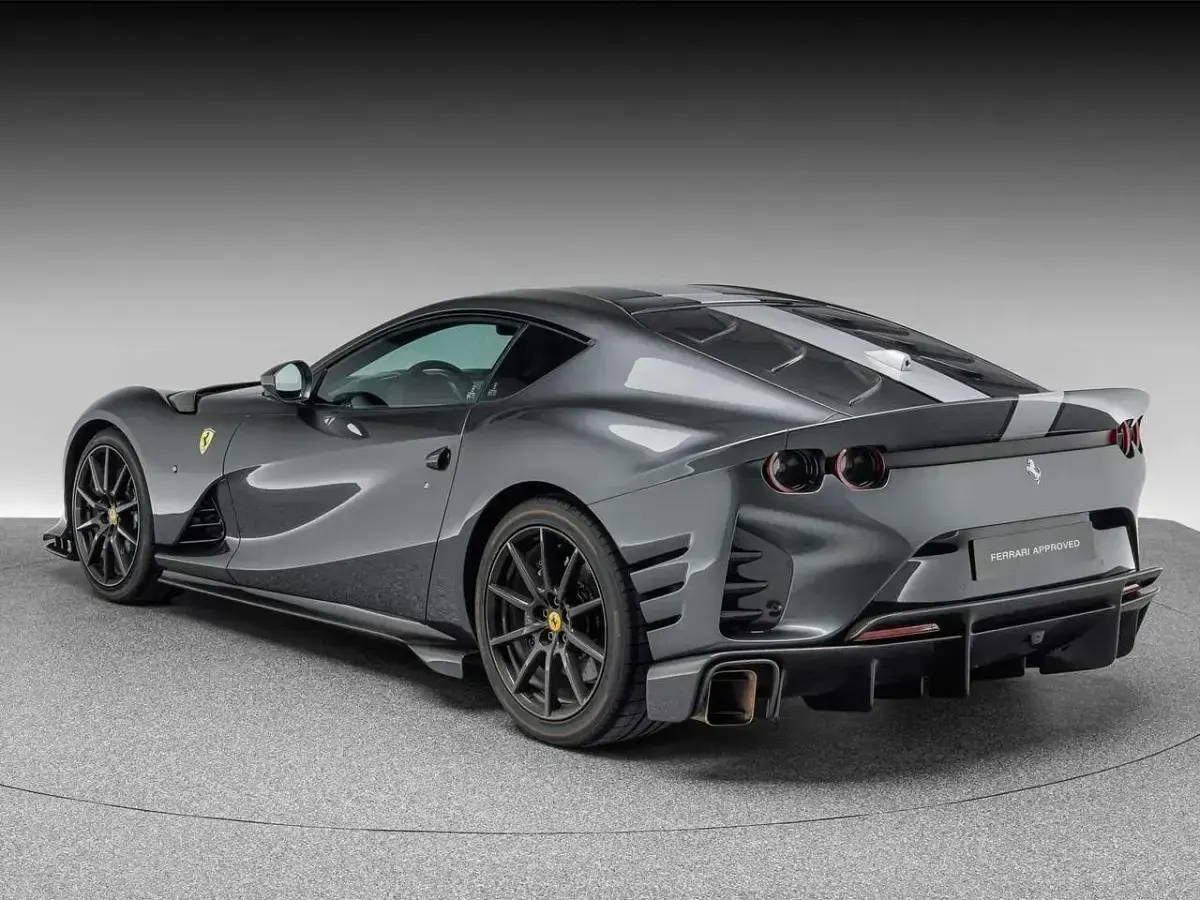 Second-hand Ferrari 812 825 CP (606 kW) 2022 Gri Coupe
