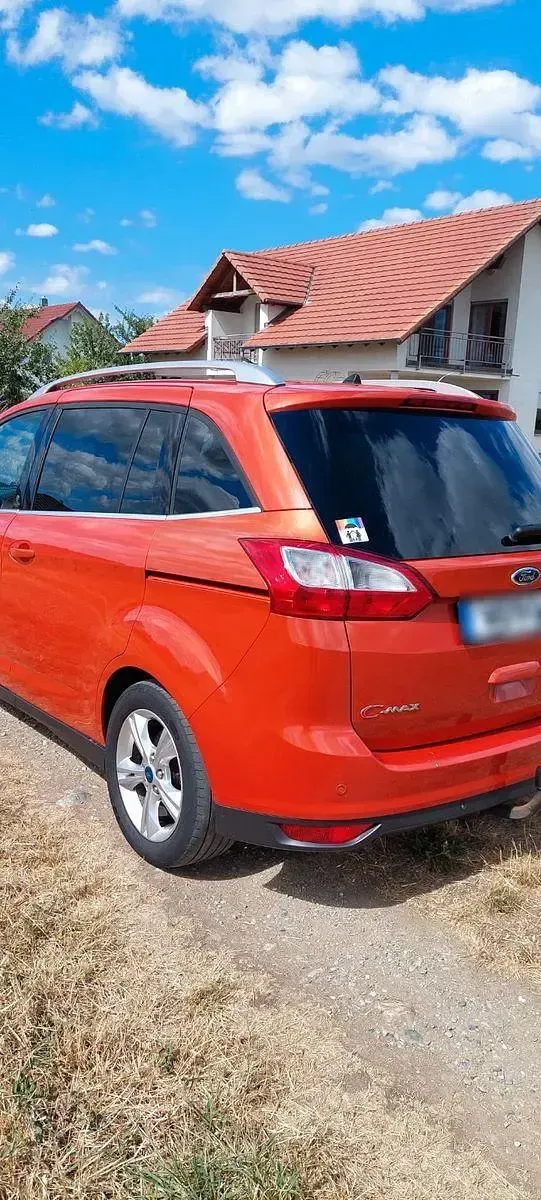 Gebraucht Ford Grand C-Max 140 PS (102 kW) 2012 Orange Van / Kleinbus