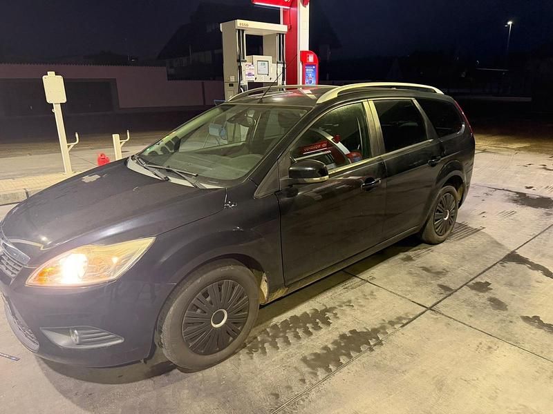 Gebraucht Ford Focus 109 PS (80 kW) 2008 Schwarz Kombi