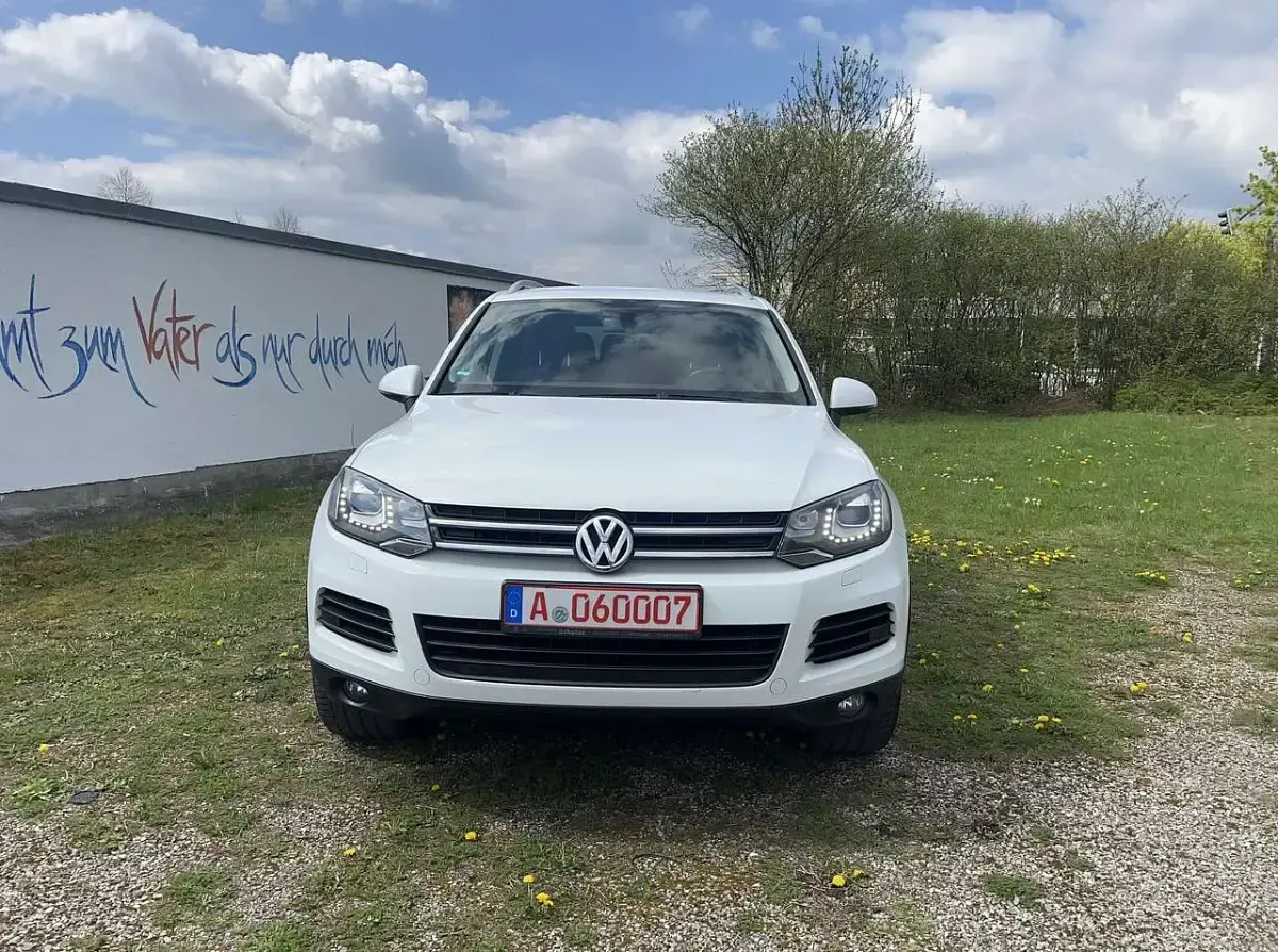 Gebraucht VW Touareg 245 PS (180 kW) 2014 SUV