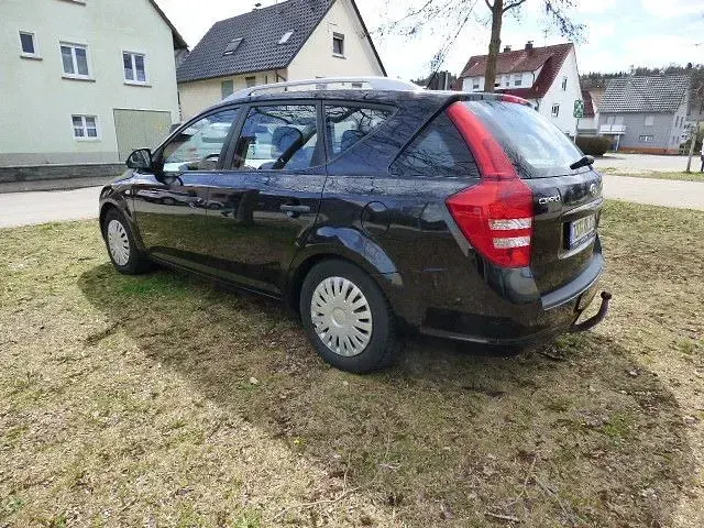 Gebraucht Kia Ceed LX 109 PS (80 kW) 2007 Schwarz Kleinwagen