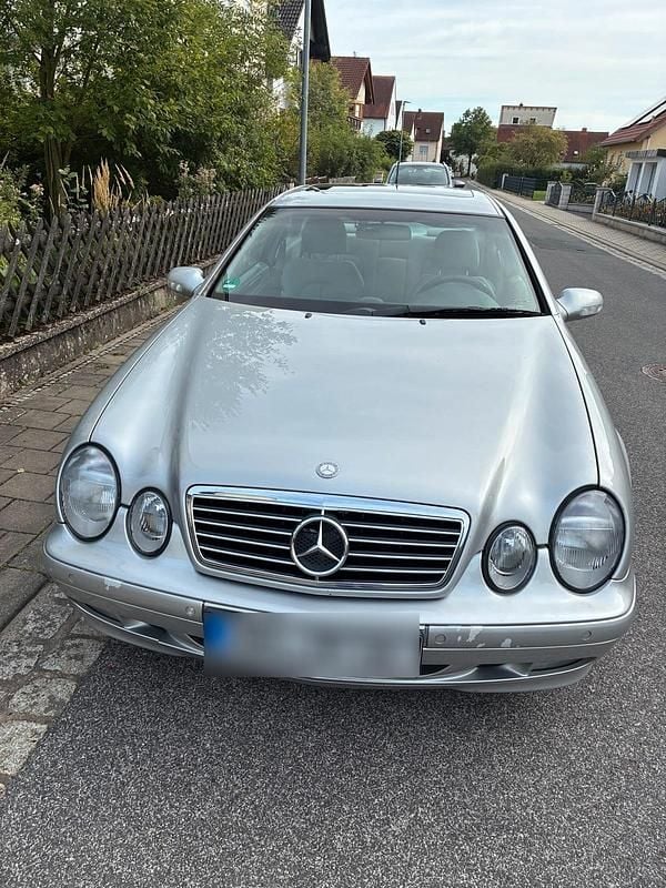 Gebraucht Mercedes CLK200 163 PS (119 kW) 2000 Silber Coupé