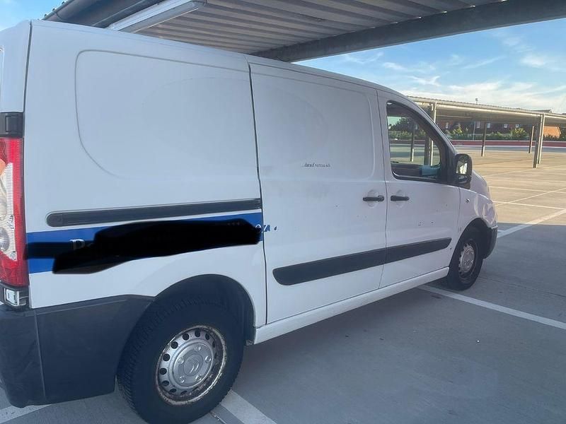 Gebraucht Citroën Jumpy 90 PS (66 kW) 2013 Weiß Van / Kleinbus