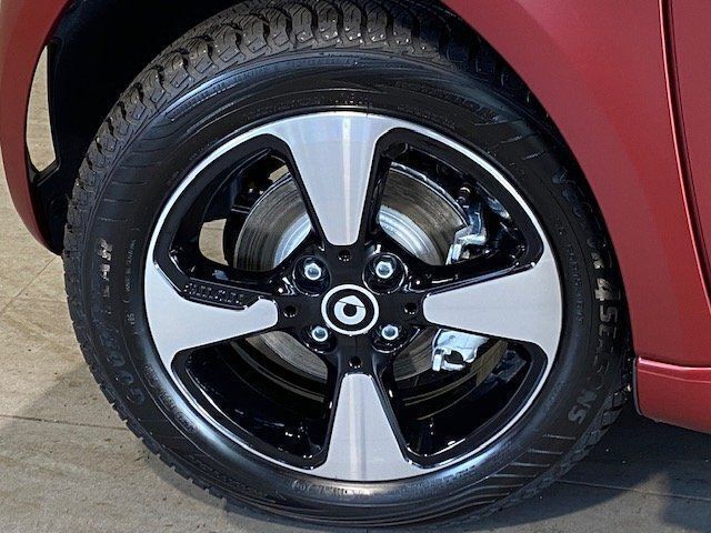 Gebraucht Smart ForTwo Electric Drive Passion 60 kW (82 PS) 2023 Andere farbe Coupé