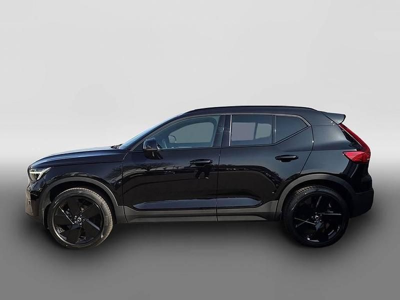 Gebraucht Volvo XC40 Plus 163 PS (119 kW) 2025 Schwarz SUV