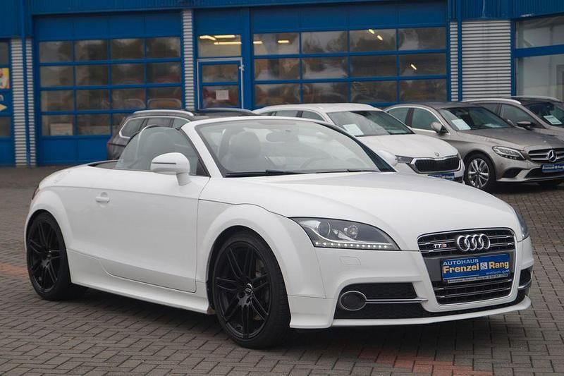 Weiß Gebraucht 2013 Audi TT Roadster Sport Cabrio | 19.950 € (Teuer) - Bild 1/4