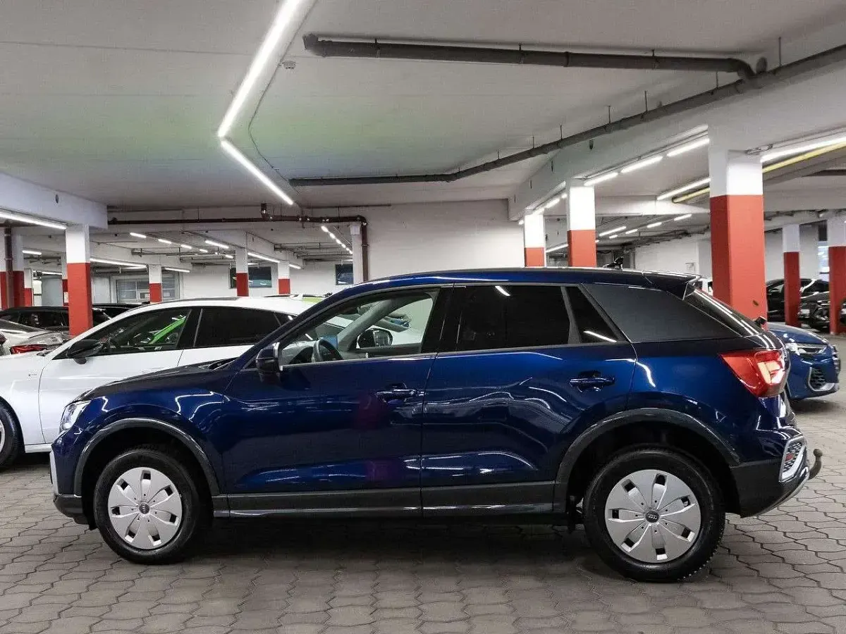 Gebraucht Audi Q2 Advanced Plus 150 PS (110 kW) 2025 Navarrablau metallic SUV