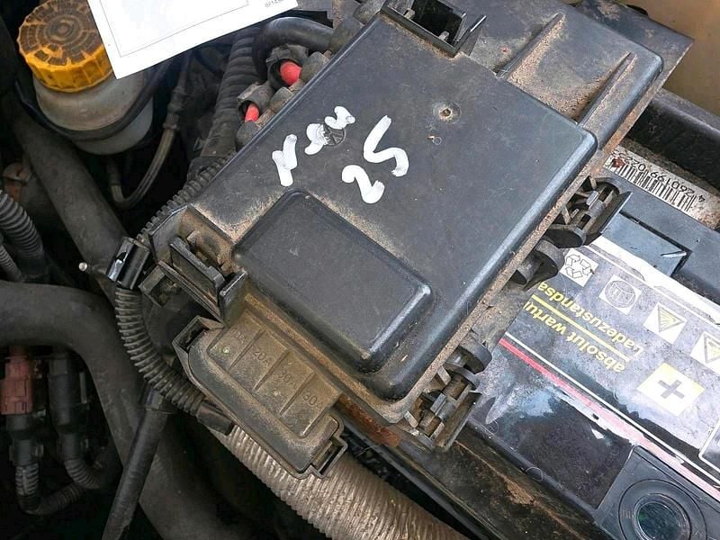 Gebraucht VW Lupo 50 PS (36 kW) 2000 Gelb Kleinwagen