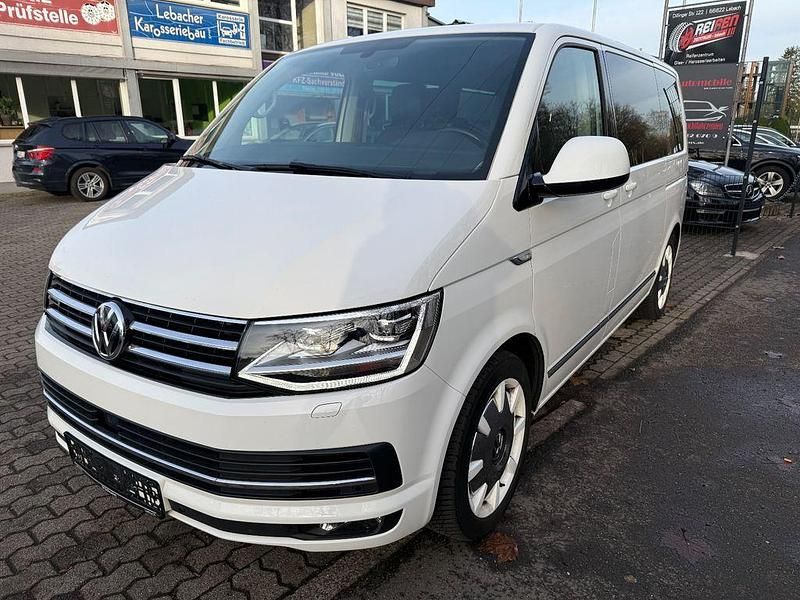 Second-hand VW Multivan Highline 204 CP (150 kW) 2018 Alb Monovolum