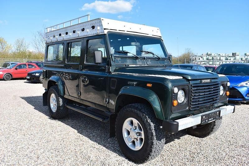 Gebraucht Land Rover Defender 122 PS (89 kW) 1999 Grün Kombi