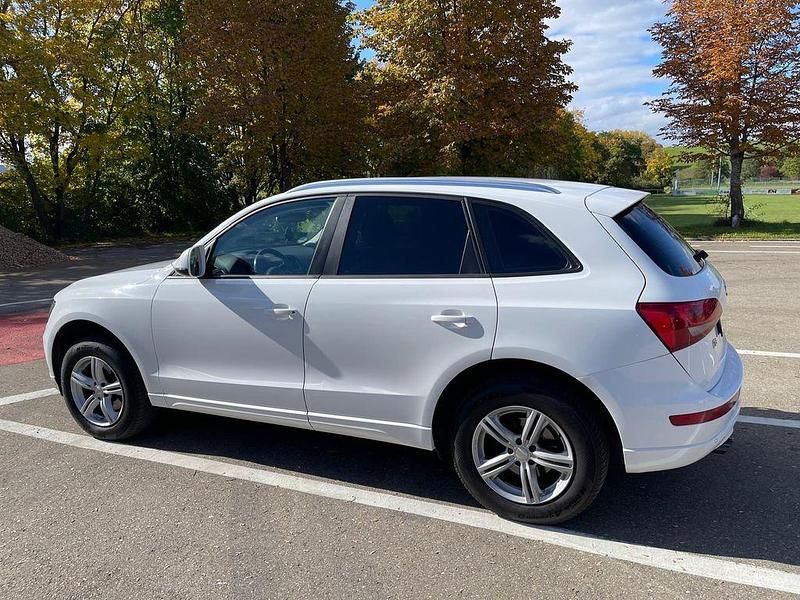 Gebraucht Audi Q5 179 PS (131 kW) 2011 Weiß SUV