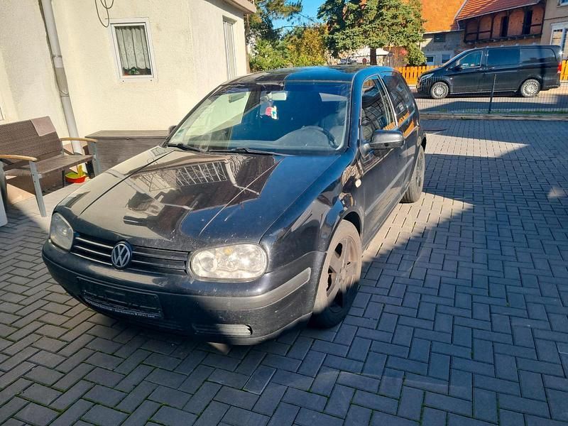 Gebraucht 2002 VW Golf IV Kleinwagen | 600 € (Superpreis) - Bild 1/4