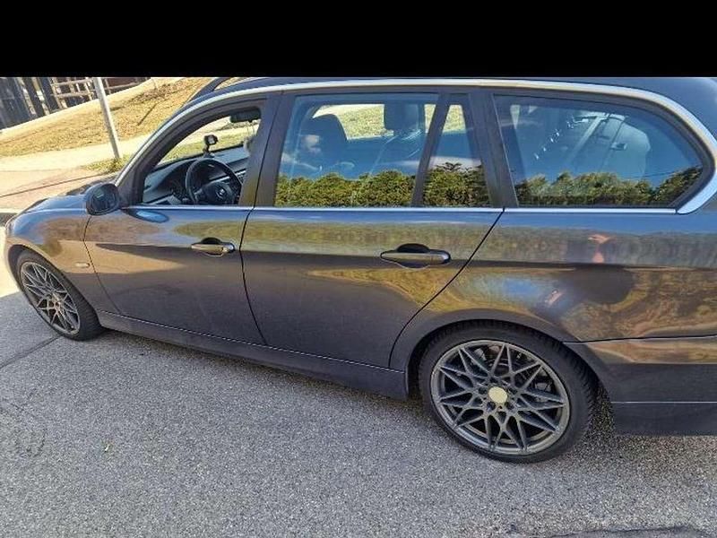Grau Gebraucht 2006 BMW 325 Kombi | 3.999 € (Superpreis) - Bild 1/4