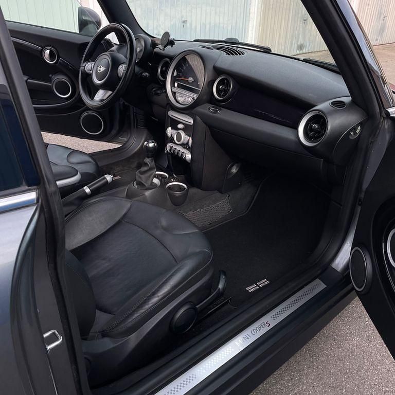 Gebraucht Mini Cooper S 174 PS (127 kW) 2009 Schwarz Kleinwagen