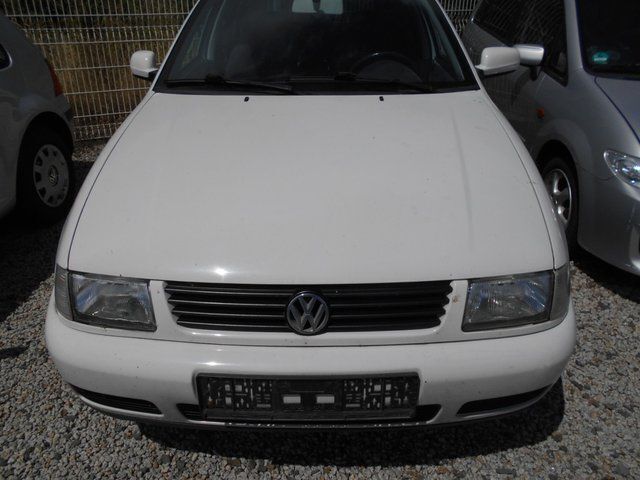 Gebraucht VW Polo Basis 60 PS (44 kW) 2001 Weiß Kombi