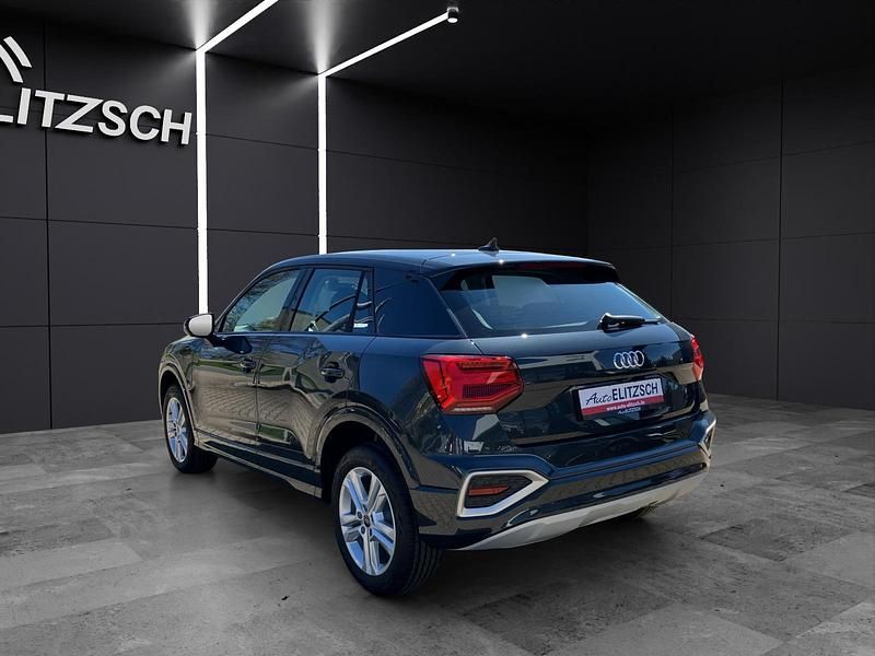 Neu Audi Q2 Advanced 150 PS (110 kW) 2026 Manhattangrau metallic SUV