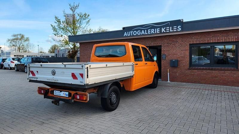 Gebraucht VW Transporter 102 PS (75 kW) 2016 Orange Van