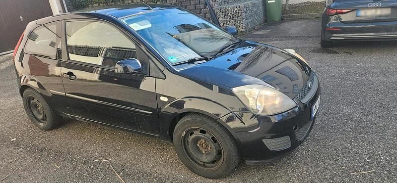Gebraucht Ford Fiesta 82 PS (60 kW) 2008 Kleinwagen