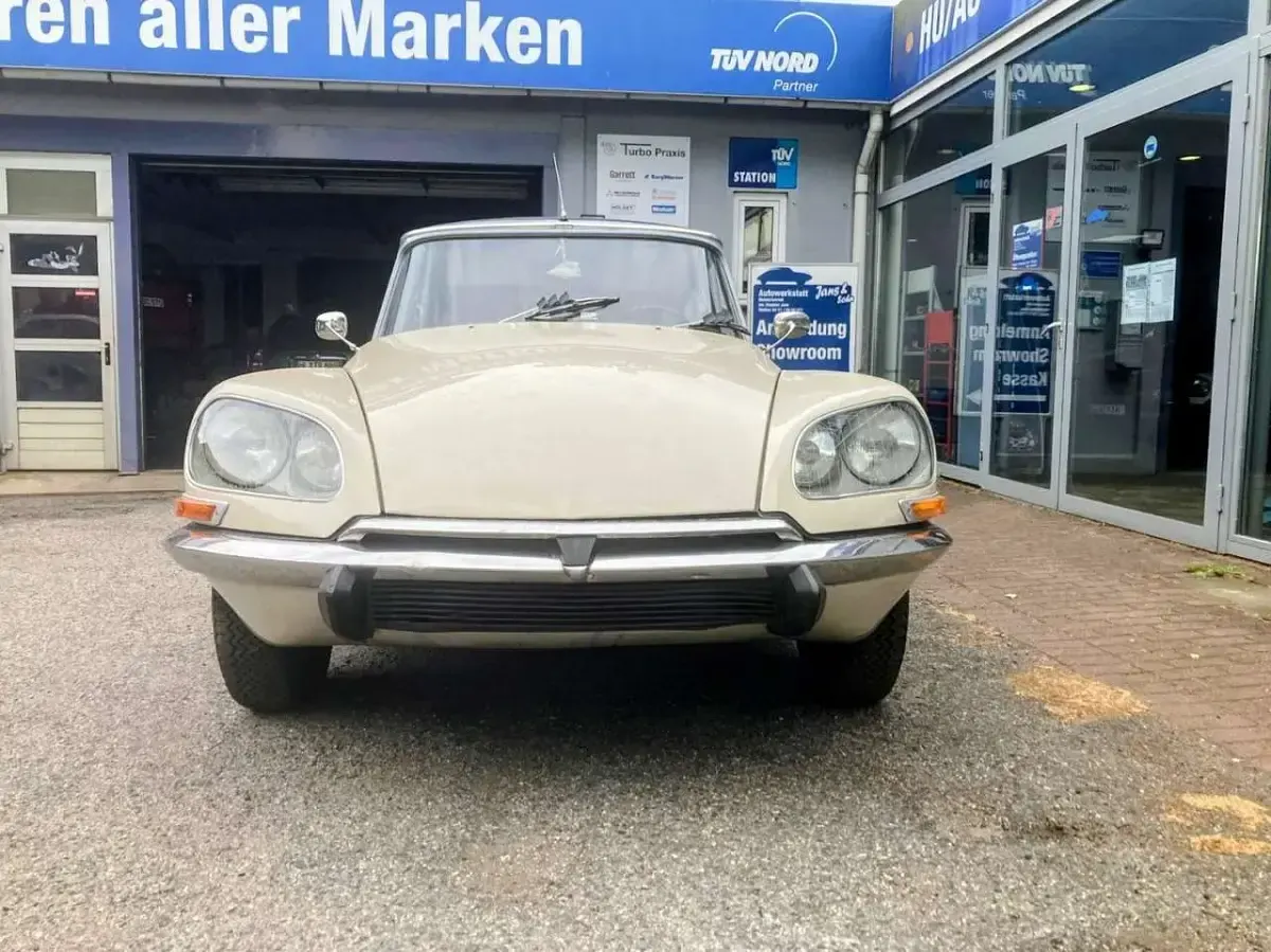 Gebraucht Citroën DS 114 PS (83 kW) 1970 Beige