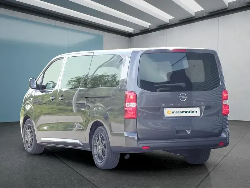 Gebraucht Opel Zafira Life Edition 177 PS (130 kW) 2025 Grau Van / Kleinbus
